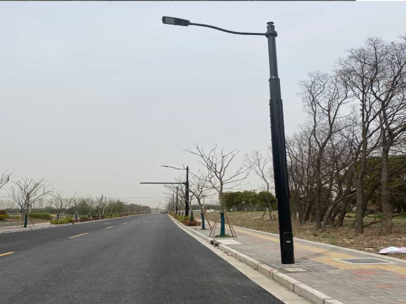 奇台县上海综合杆 太阳能路灯工程